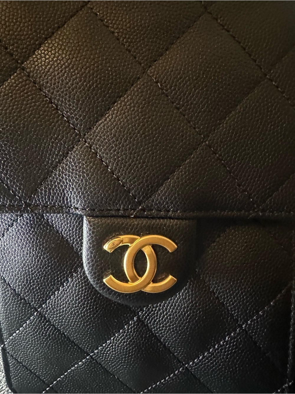 CHANEL 25 Small Black Quilted Drawstring Shoulder Bag with Gold CC Hardware - Picture 6 of 9